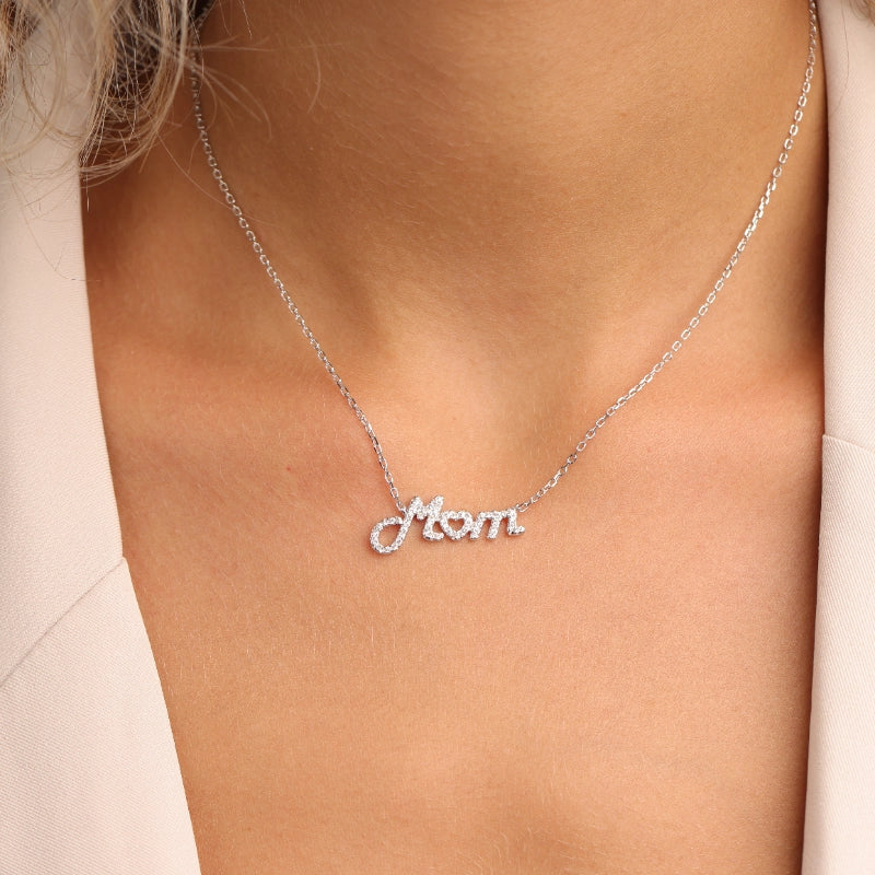 ✨ שרשרת – תליון MOM בצורת לב❤️