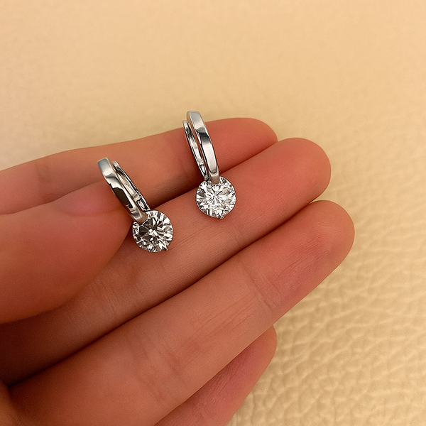 עגילי חישוק Moissanite