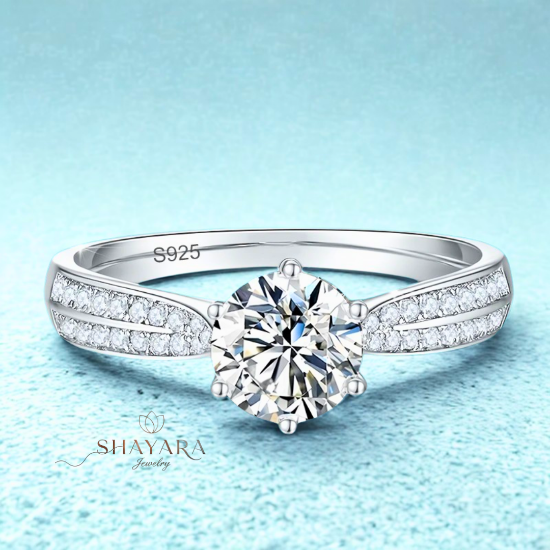 טבעת "Diamond Glow" מבית SHAYARA